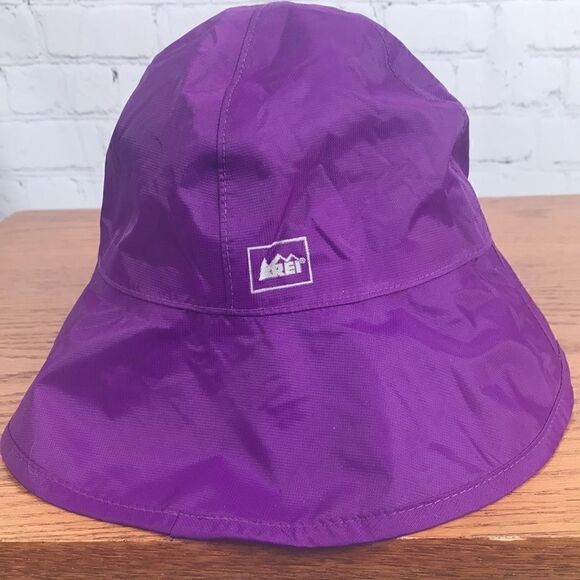 REI Toddler Rain Bucket hat & swim shirt 12-24 months - Picture 3 of 10